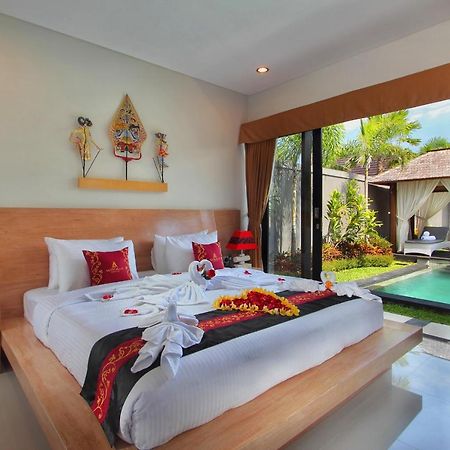 Agata Villas Seminyak Buitenkant foto