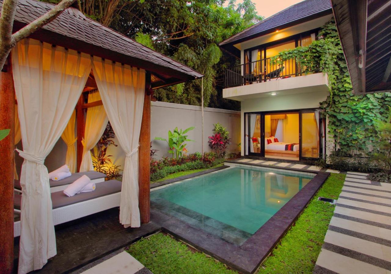 Agata Villas Seminyak Buitenkant foto