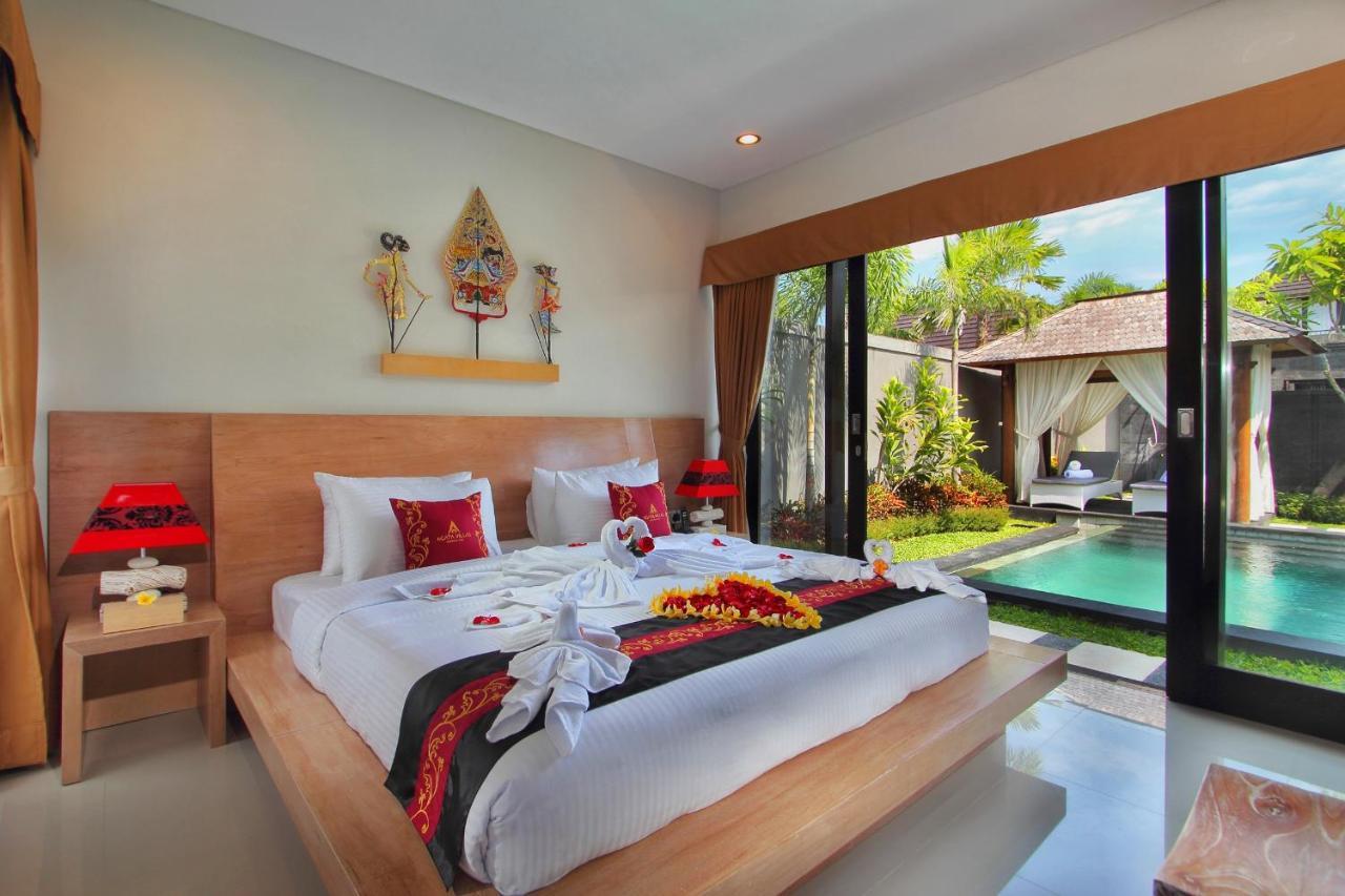 Agata Villas Seminyak Buitenkant foto