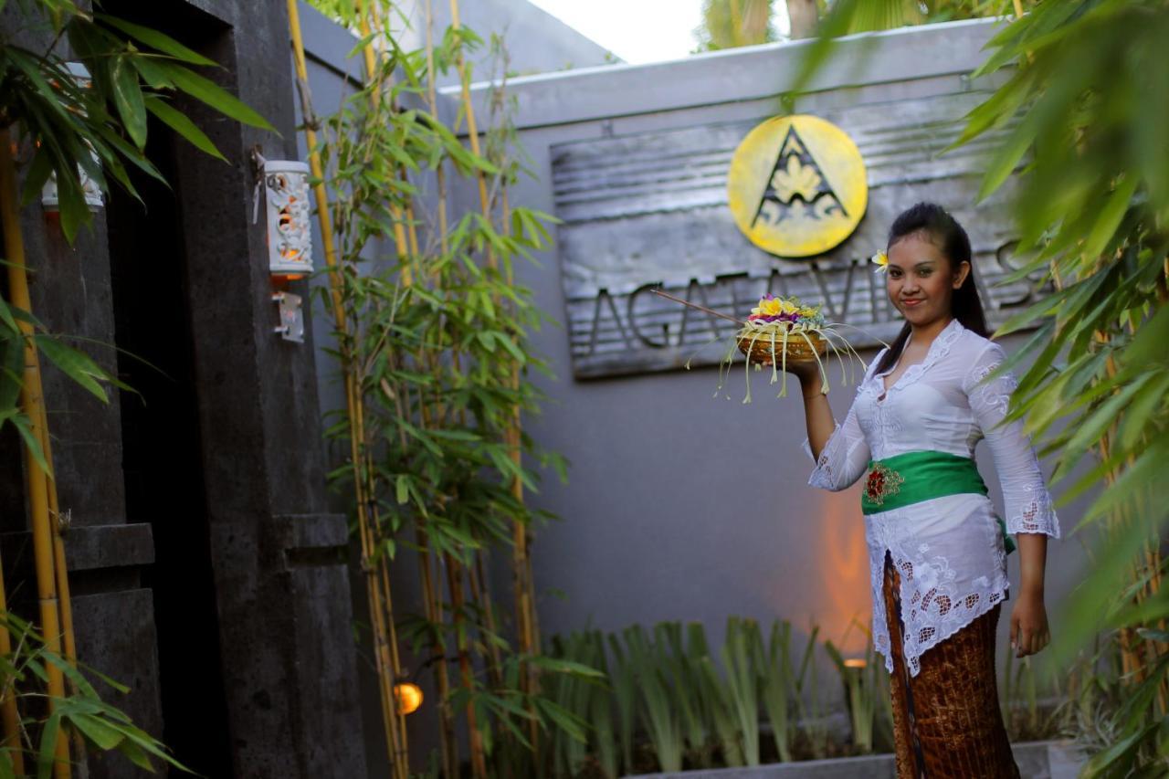 Agata Villas Seminyak Buitenkant foto