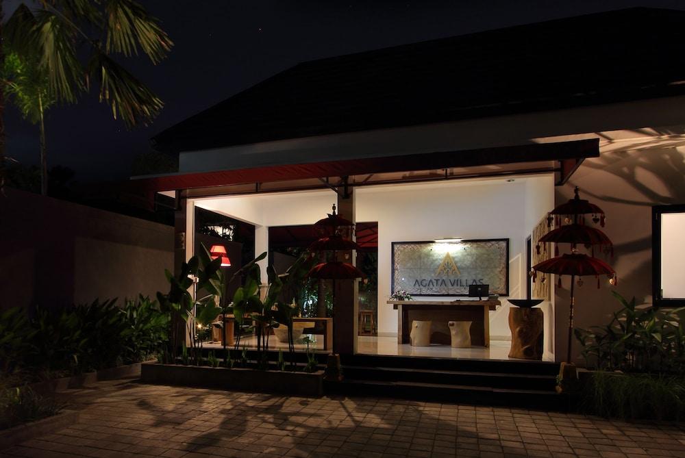 Agata Villas Seminyak Buitenkant foto