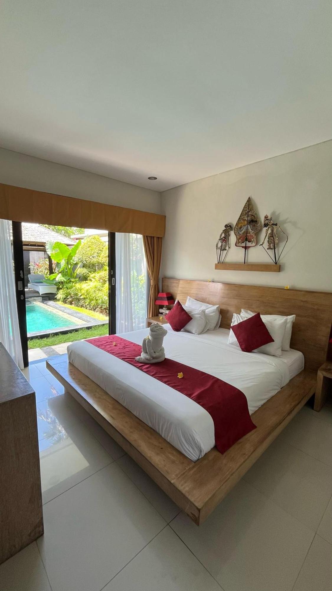 Agata Villas Seminyak Buitenkant foto